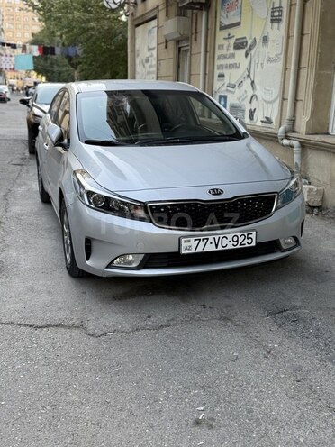 Kia K3 2017, 180,000 km - 1.6 l - Bakı