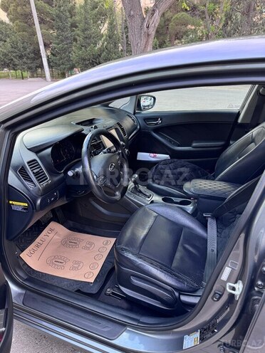 Kia Forte 2015, 273,588 km - 2.0 l - Sumqayıt