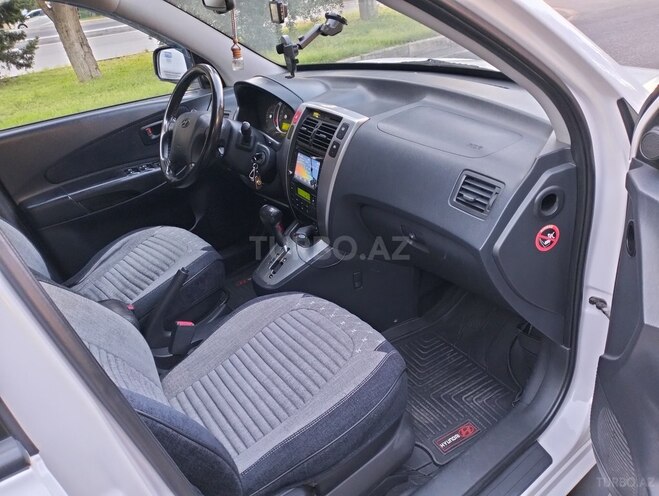 Hyundai Tucson-13