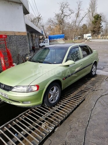 Opel Vectra 1996, 500,000 km - 1.8 l - Xaçmaz