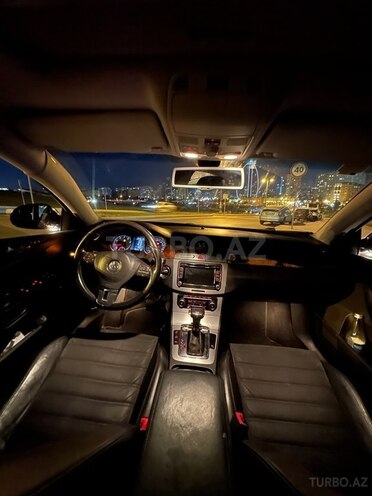 Volkswagen Passat 2010, 267,000 km - 1.8 l - Bakı