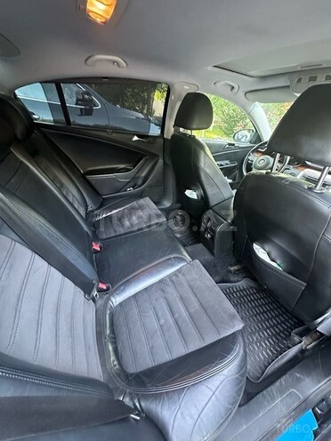 Volkswagen Passat 2010, 267,000 km - 1.8 l - Bakı