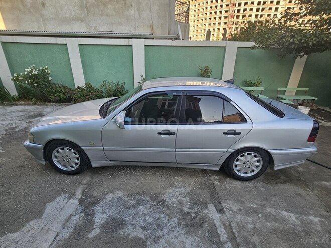 Mercedes C 220 d 1999, 658,874 km - 2.2 l - Bakı