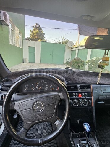 Mercedes C 220 d 1999, 658,874 km - 2.2 l - Bakı
