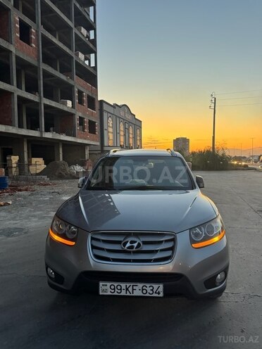 Hyundai Santa Fe-2