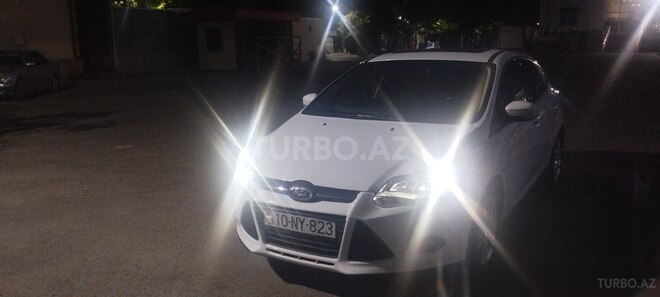 Ford Focus 2013, 93,569 km - 1.6 л - Bərdə