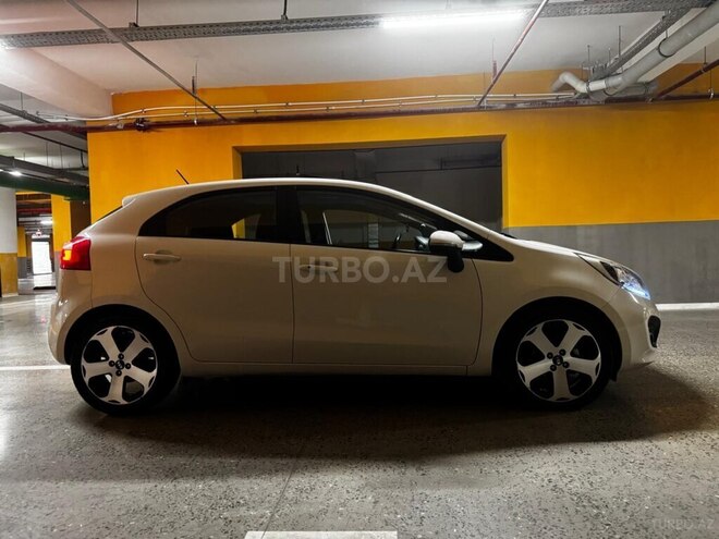 Kia Rio 2014, 175,000 km - 1.4 л - Bakı