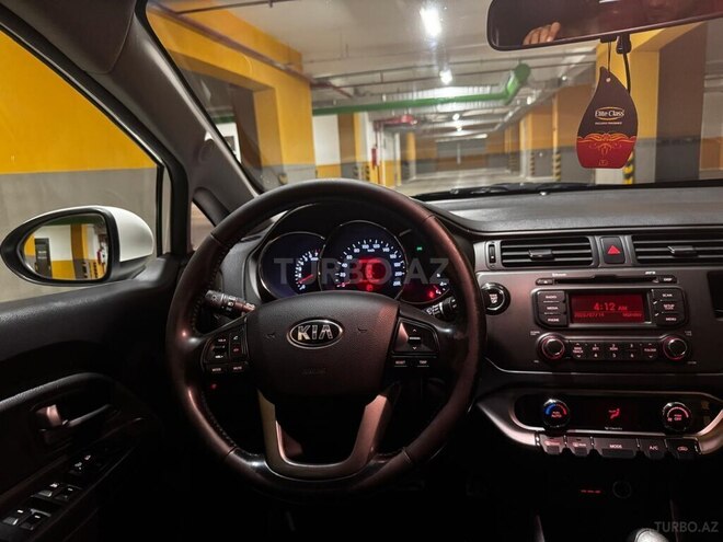 Kia Rio 2014, 175,000 km - 1.4 л - Bakı