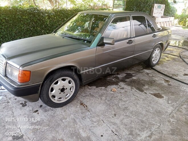 Mercedes 190 1991, 450,000 km - 2.0 l - İmişli