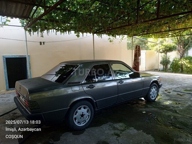 Mercedes 190 1991, 450,000 km - 2.0 l - İmişli