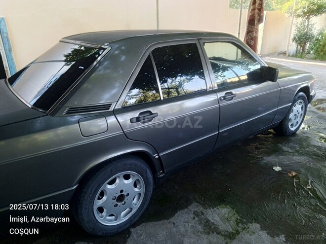 Mercedes 190 1991, 450,000 km - 2.0 l - İmişli
