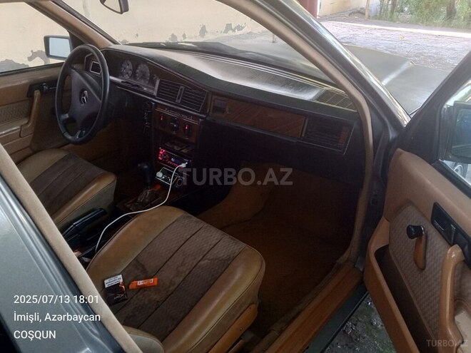 Mercedes 190 1991, 450,000 km - 2.0 l - İmişli