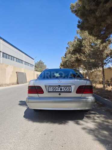 Mercedes E 220 d 2000, 288,000 km - 2.2 l - Bakı