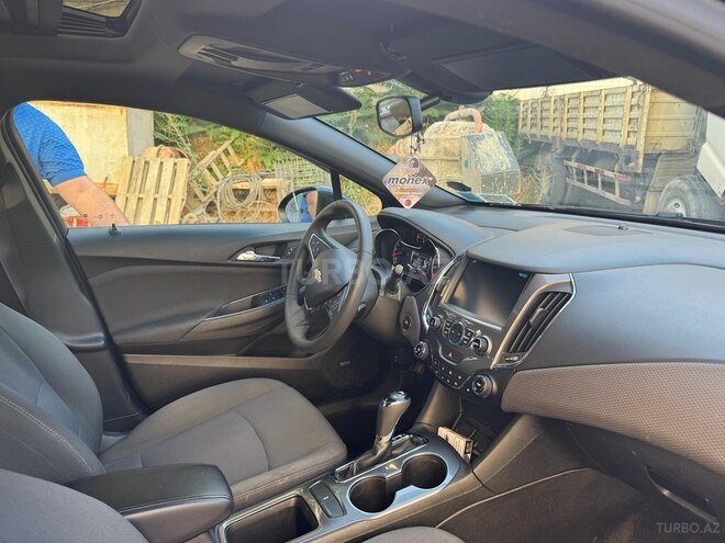 Chevrolet Cruze 2018, 181,000 km - 1.4 l - Bakı