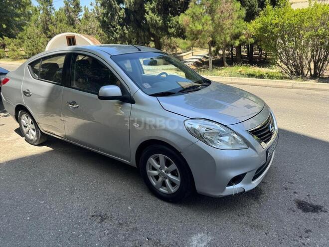 Nissan Sunny 2013, 313,560 km - 1.5 l - Naftalan