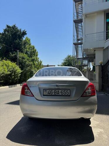Nissan Sunny 2013, 313,560 km - 1.5 l - Naftalan