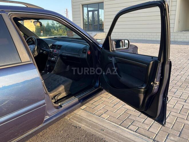 Mercedes C 180 1999, 493,000 km - 1.8 l - Göyçay