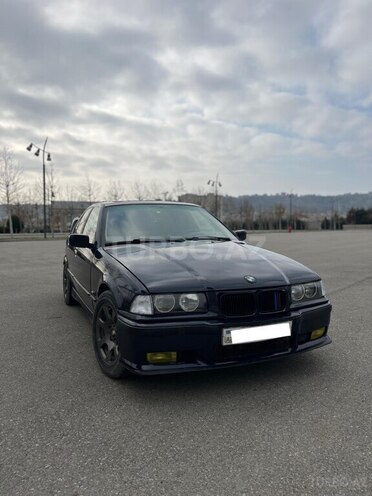 BMW 320 1993, 310,000 km - 2.0 l - Sumqayıt