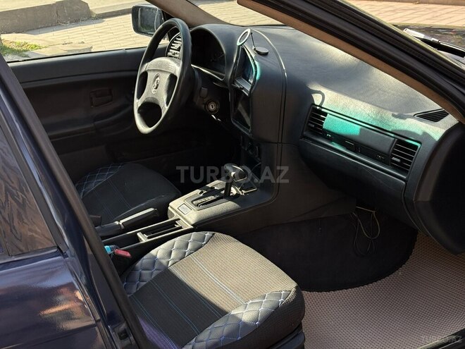 BMW 320 1993, 310,000 km - 2.0 l - Sumqayıt