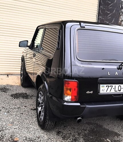 LADA (VAZ) Niva-9