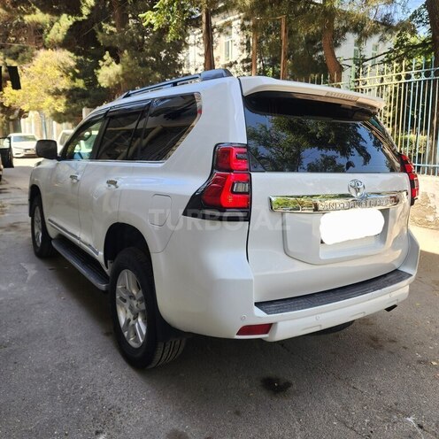 Toyota Land Cruiser Prado 2010, 336,000 km - 4.0 l - İsmayıllı