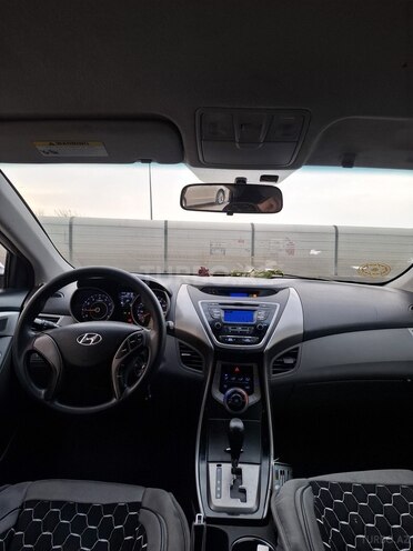 Hyundai Elantra 2013, 262,000 km - 1.8 л - Bakı