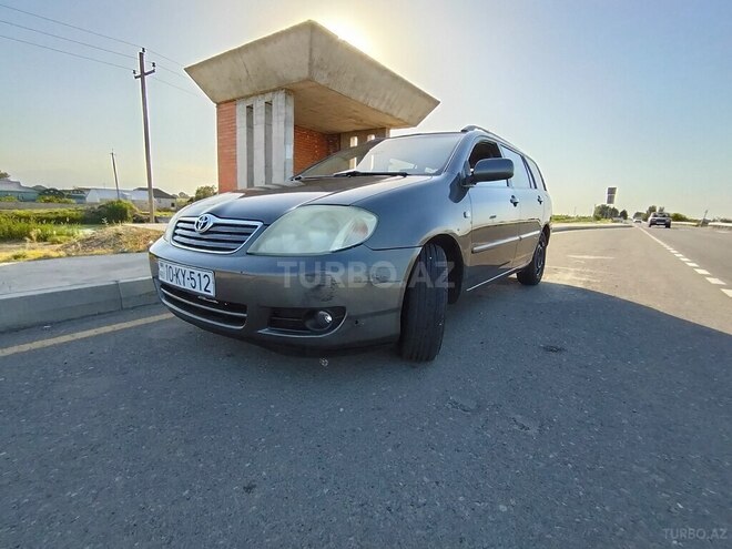 Toyota Corolla 2006, 318,893 km - 1.4 l - Yevlax