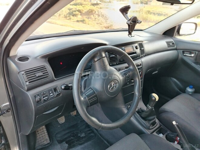 Toyota Corolla 2006, 318,893 km - 1.4 l - Yevlax