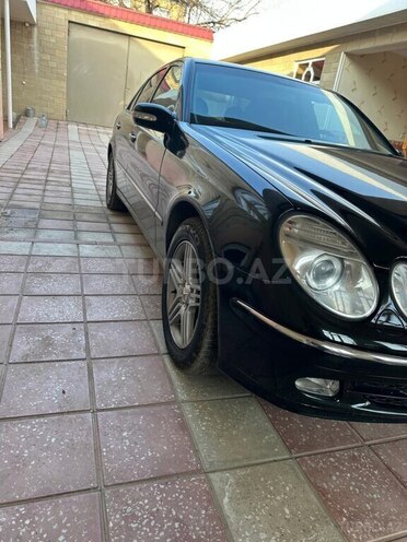Mercedes E 240 2002, 719,377 km - 2.6 l - Şəmkir