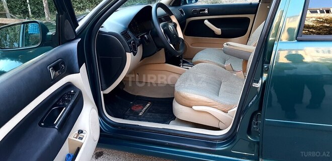 Volkswagen Jetta-7
