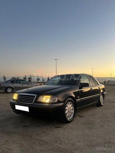 Mercedes C 180-2