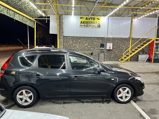 Hyundai i30 2008, 291,000 km - 1.6 л - Ağcabədi