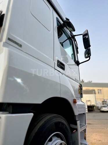 Mercedes Axor 1840 2014, 697,000 km - 12.0 l - Bakı