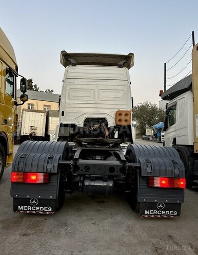 Mercedes Axor 1840 2014, 697,000 km - 12.0 l - Bakı