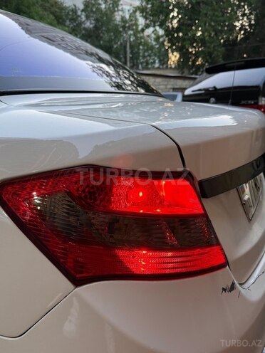 Saipa Saina-16