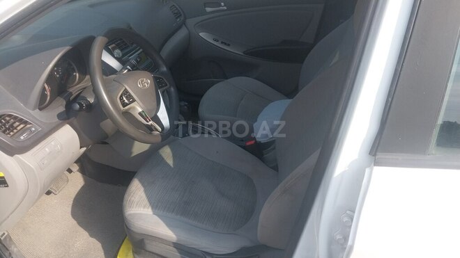 Hyundai Accent 2017, 154,000 km - 1.6 л - Bakı