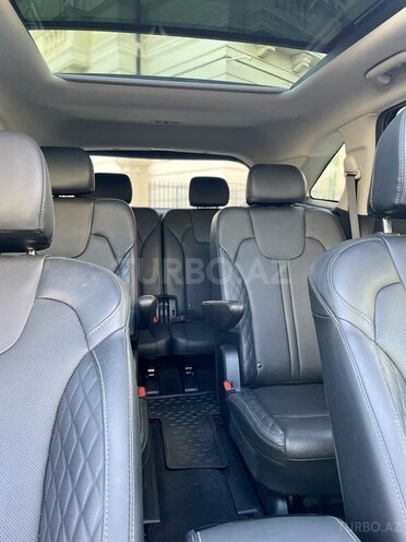 Kia Sorento-16