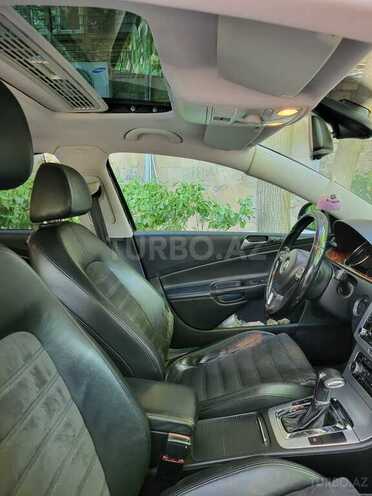Volkswagen Passat-6