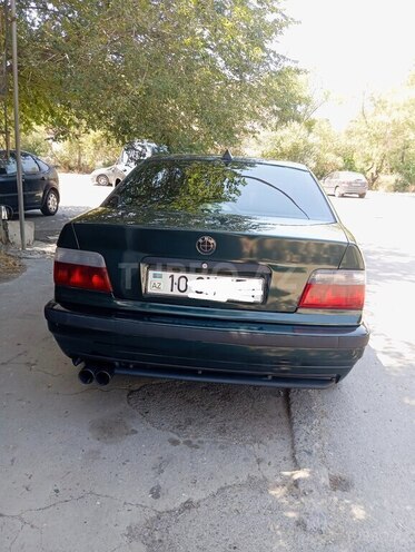 BMW 318 1997, 246,000 km - 1.8 l - Sumqayıt