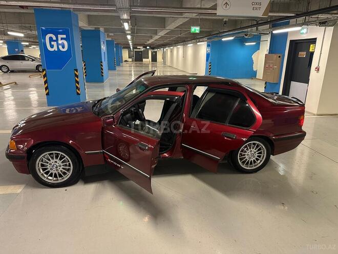 BMW 318 1993, 320,000 km - 1.8 l - Gəncə