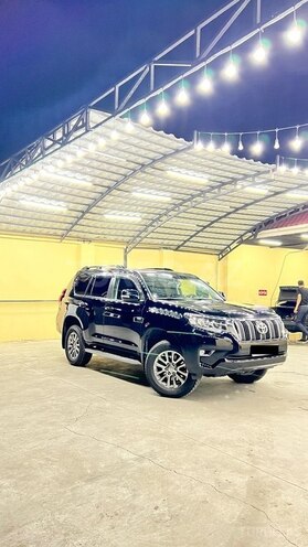 Toyota Land Cruiser Prado-17