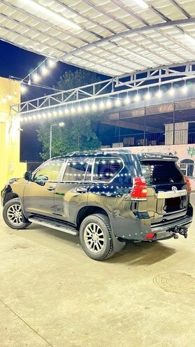 Toyota Land Cruiser Prado-14