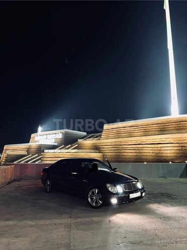 Mercedes E 270 2003, 370,000 km - 2.7 л - Bakı