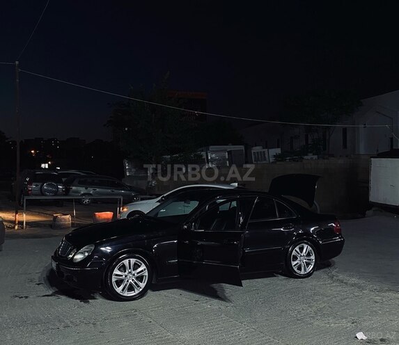 Mercedes E 270 2003, 370,000 km - 2.7 л - Bakı