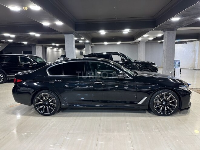 BMW 530-5