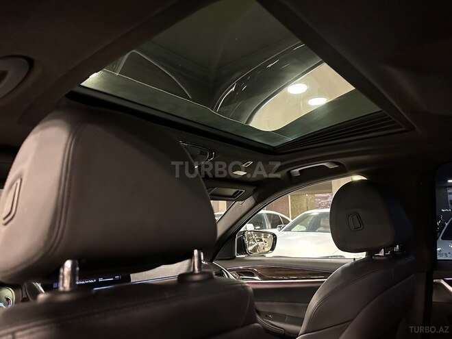 BMW 530-17