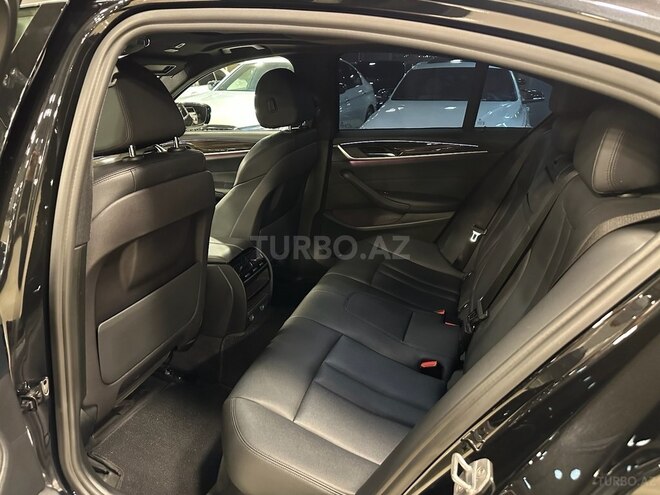 BMW 530-9