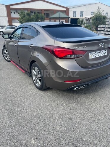 Hyundai Elantra 2015, 209,215 km - 1.8 л - Bakı