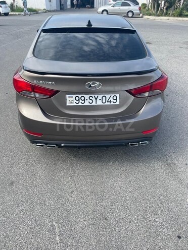Hyundai Elantra 2015, 209,215 km - 1.8 л - Bakı