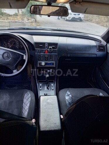 Mercedes C 220 1995, 405,000 km - 2.2 л - Bakı